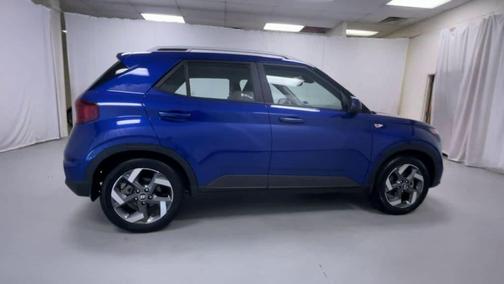 2022 Hyundai VENUE Limited