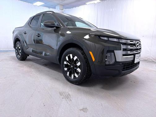 2025 Hyundai SANTA CRUZ SEL Activity