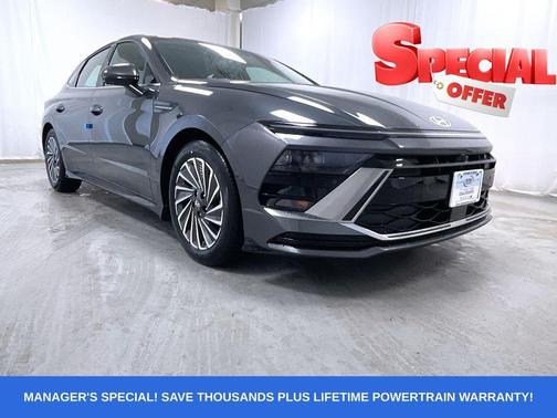 2025 Hyundai SONATA Hybrid Limited