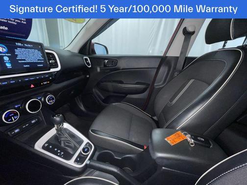 2022 Hyundai VENUE Limited