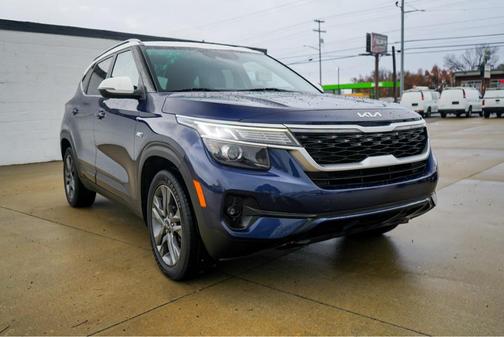 2022 Kia Seltos S