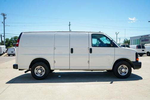 2017 Chevrolet Express 2500 Work Van