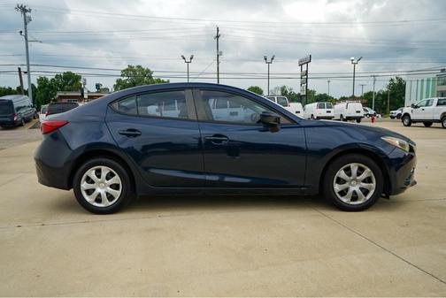 2015 Mazda Mazda3 i Sport