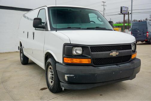 2017 Chevrolet Express 2500 Work Van