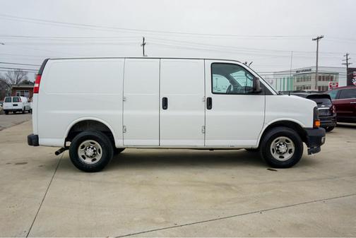 2017 Chevrolet Express 2500 Work Van