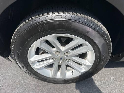 2016 Ford Explorer Base