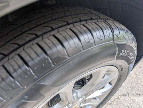 Nightfall Gray Metallic 2020 Chevrolet Equinox LS