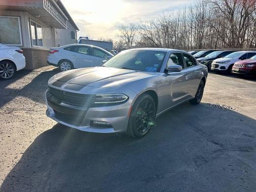 2017 Dodge Charger SXT