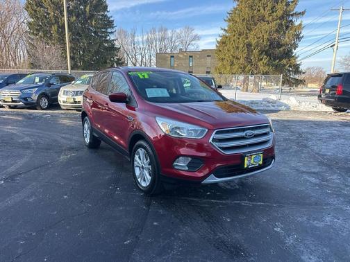Canyon Ridge 2017 Ford Escape SE