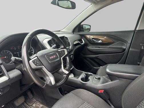 Red Quartz Tintcoat 2018 GMC Terrain SLE