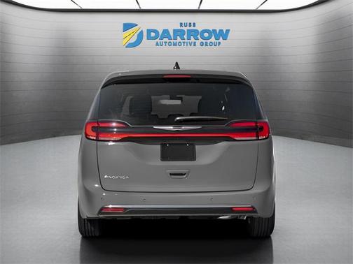 2025 Chrysler Pacifica L