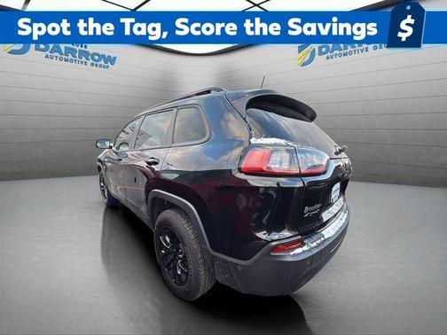 Diamond Black Crystal Pearlcoat 2023 Jeep Cherokee Altitude