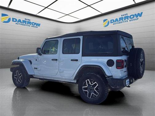2025 Jeep Wrangler 4-Door Sahara 4x4