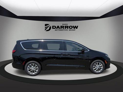 2025 Chrysler Pacifica L