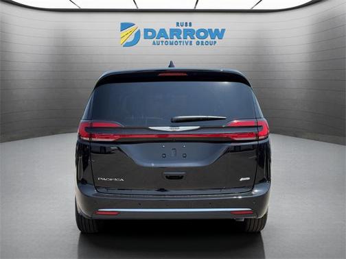 2025 Chrysler Pacifica L