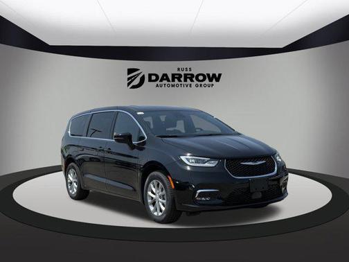 2025 Chrysler Pacifica L