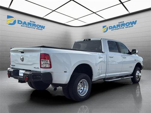 2022 RAM 3500 Big Horn Crew Cab 4x4 8' Box
