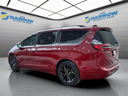 2026 Chrysler Pacifica L