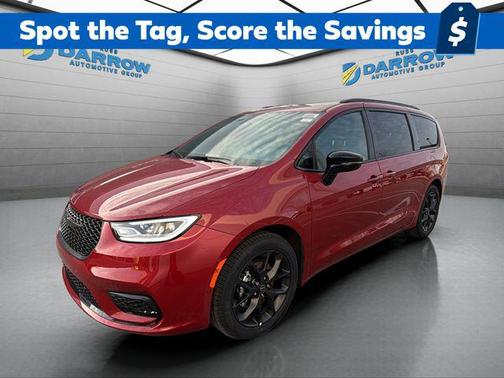 Red Hot Pearlcoat 2026 Chrysler Pacifica L