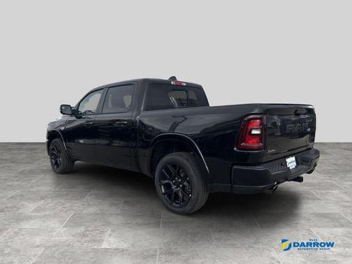 Diamond Black Crystal Pearlcoat 2026 RAM 1500 Laramie
