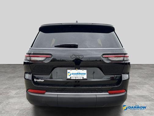 Diamond Black Crystal Pearlcoat 2026 Jeep Grand Cherokee L Altitude