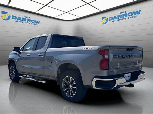 Sterling Gray Metallic 2024 Chevrolet Silverado 1500 LT