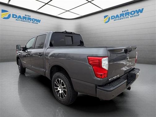 2023 Nissan Titan SV