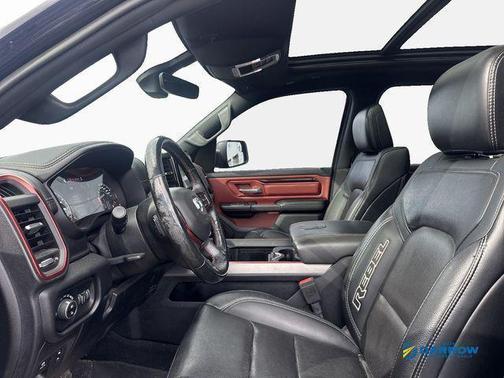 Diamond Black Crystal Pearlcoat 2019 RAM 1500 Rebel