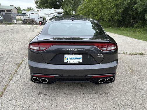 2022 Kia Stinger GT1