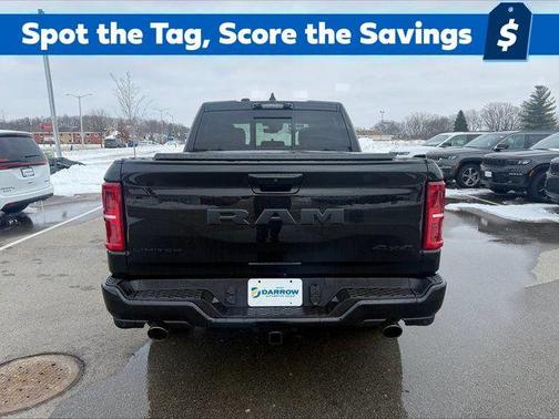 Diamond Black Crystal Pearlcoat 2026 RAM 1500 Limited