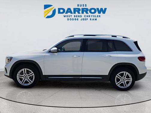 White 2022 Mercedes-Benz GLB 250 4MATIC