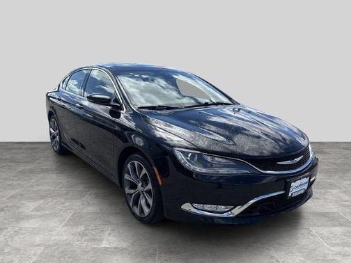 Phantom Black Tri-Coat Pearl 2016 Chrysler 200 C
