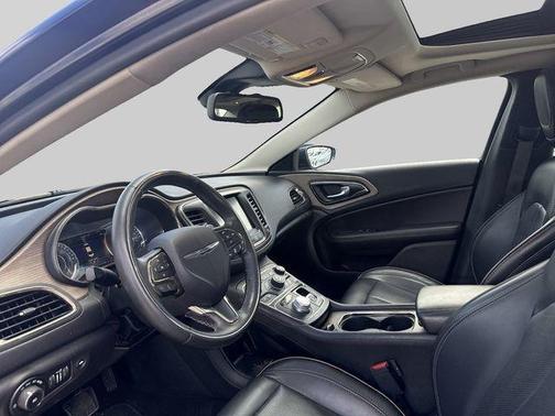 Phantom Black Tri-Coat Pearl 2016 Chrysler 200 C