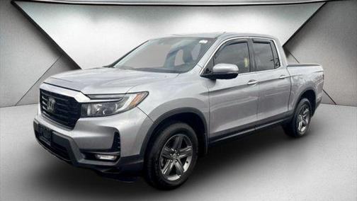 Lunar Silver Metallic 2022 Honda Ridgeline RTL-E