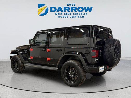 Black Clearcoat 2020 Jeep Wrangler Unlimited Sahara