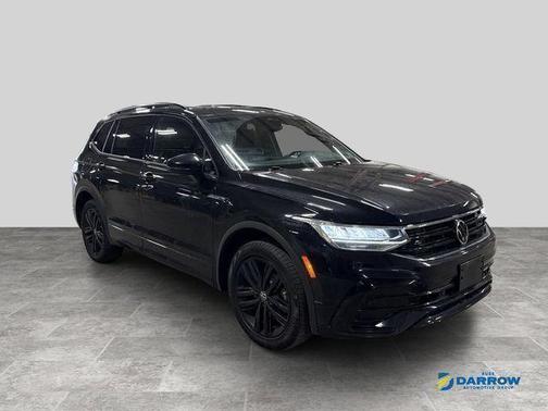 Deep Black Pearl 2022 Volkswagen Tiguan 2.0T SE R-Line Black 4MOTION