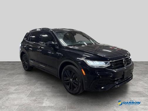 Deep Black Pearl 2022 Volkswagen Tiguan 2.0T SE R-Line Black 4MOTION
