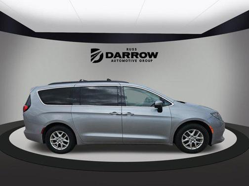 2020 Chrysler Voyager LXI
