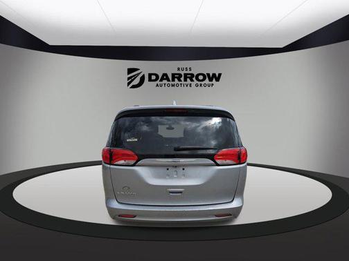 2020 Chrysler Voyager LXI
