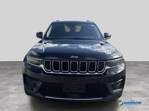 Diamond Black Crystal Pearlcoat 2023 Jeep Grand Cherokee Laredo