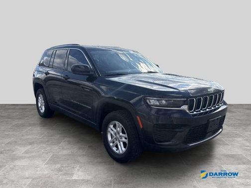 Diamond Black Crystal Pearlcoat 2023 Jeep Grand Cherokee Laredo