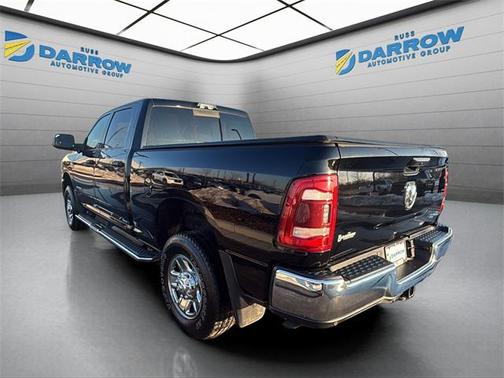 2022 RAM 2500 Tradesman Crew Cab 4x4 6'4' Box