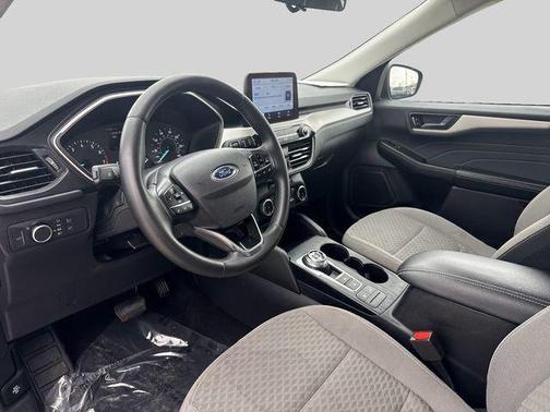 Blue Metallic 2022 Ford Escape SE
