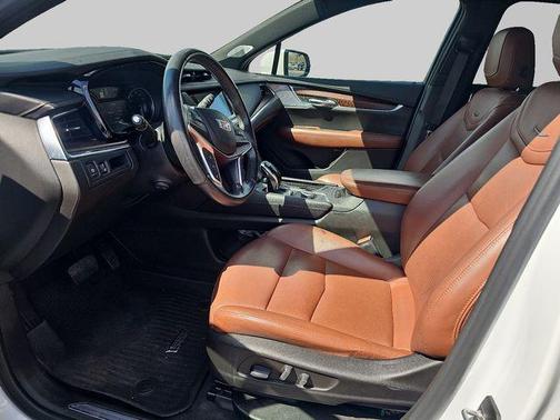 Crystal White 2023 Cadillac XT5 Premium Luxury