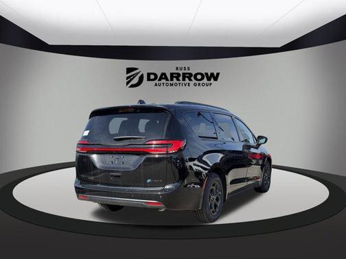 2025 Chrysler Pacifica Hybrid Premium S Appearance Pkg