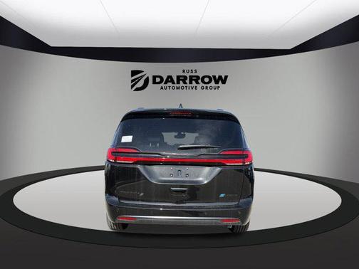 2025 Chrysler Pacifica Hybrid Premium S Appearance Pkg