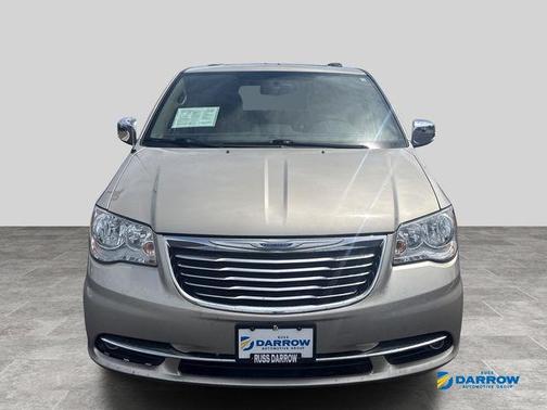 Cashmere/Sandstone Pearlcoat 2016 Chrysler Town & Country Touring-L