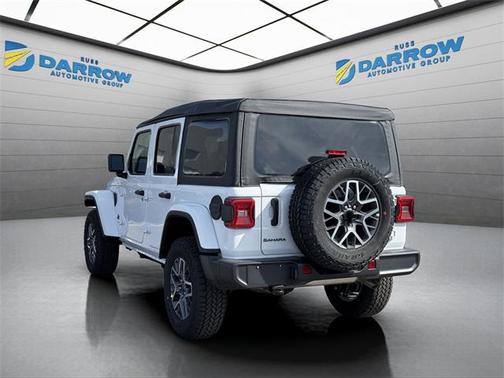 2025 Jeep Wrangler 4-Door Sahara 4x4