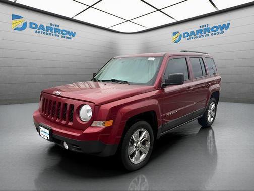 Deep Cherry Red Crystal Pearlcoat 2017 Jeep Patriot Latitude