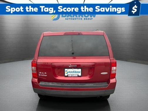 Deep Cherry Red Crystal Pearlcoat 2017 Jeep Patriot Latitude